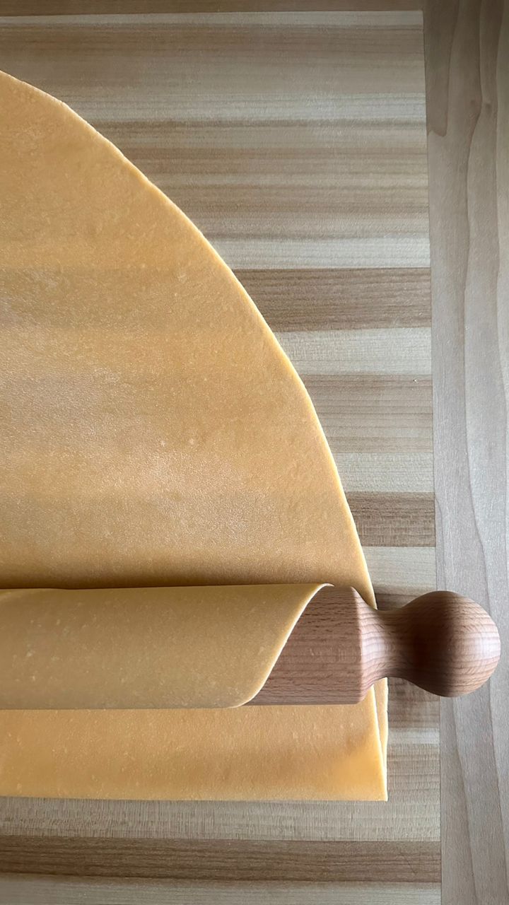 Tagliere grande con coltello - Decorazione cuori beige - Chopping Board -  For Table - Kitchen